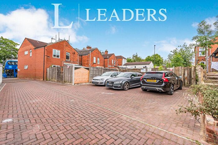 4 Bedroom Apartment To Rent In Warren Avenue, Southampton, SO16