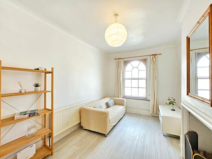 1 Bedroom Flat To Rent In Spring Street, Paddington, London, W2