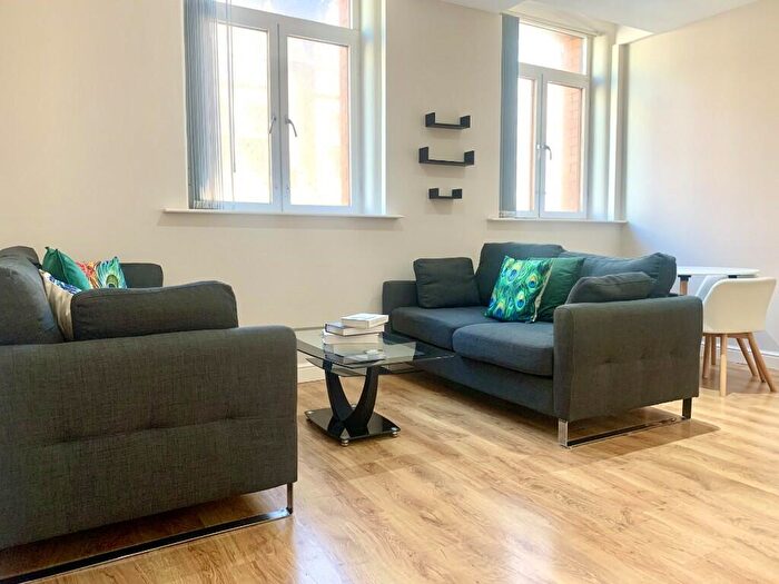 3 Bedroom Flat To Rent In Citrus House, Dale Street, Liverpool, Merseyside, L2