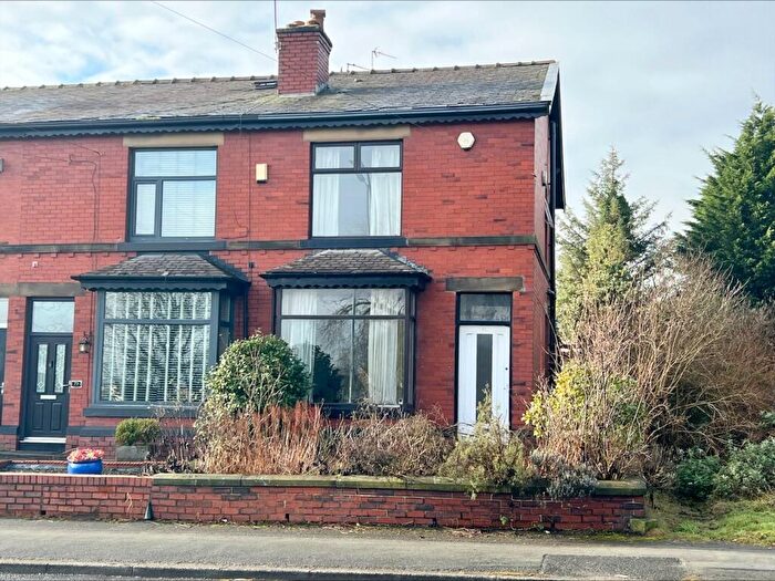 3 Bedroom End Of Terrace House For Sale In Higher Ainsworth Road, Radcliffe, Manchester, Greater Manchester, M26