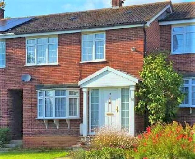 4 Bedroom Property To Rent In Leam Close, Colchester, CO4