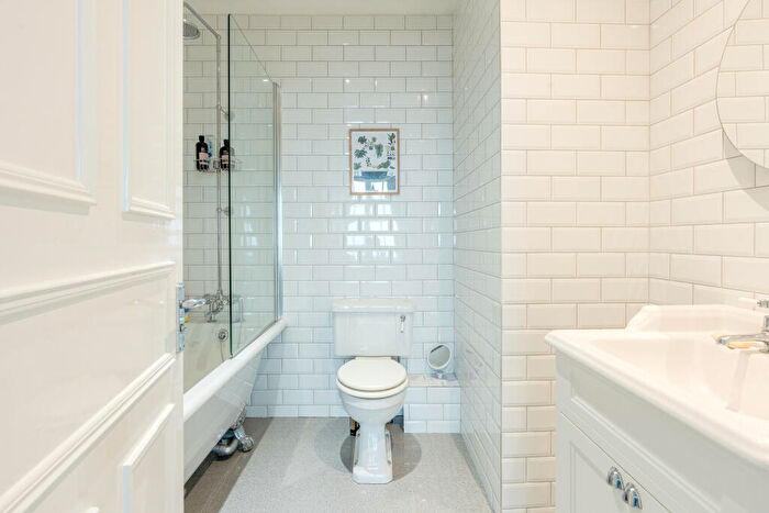 2 Bedroom Flat For Sale In Fedden Village, Nore Road, Portishead, BS20