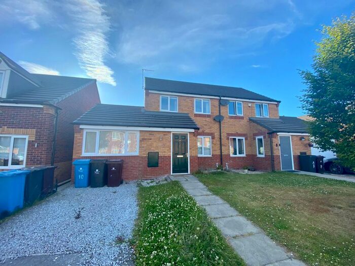 3 Bedroom Property To Rent In Thornton Way, Huyton, Liverpool, L36