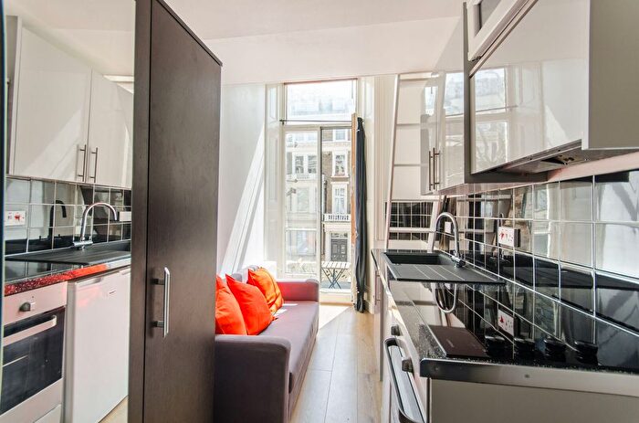 Studio To Rent In Penywern Road, Earls Court, London, SW5