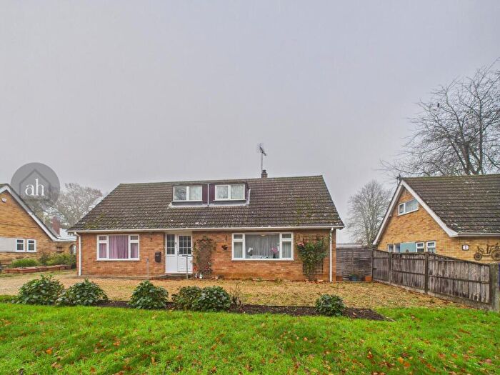 4 Bedroom Detached House For Sale In Manor Garth, Pakenham, IP31