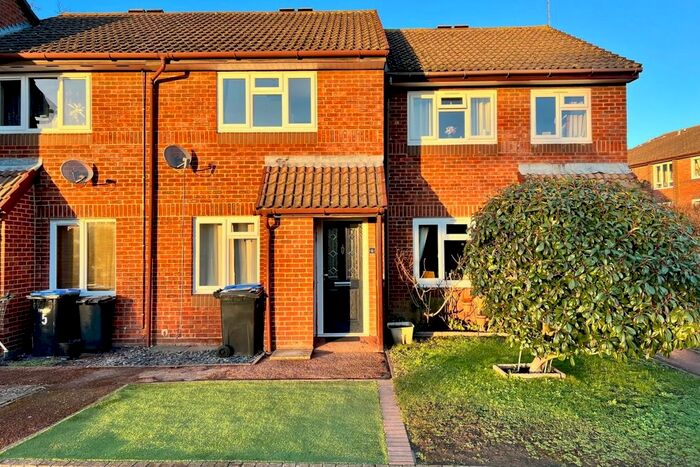 2 Bedroom Terraced House To Rent In Egham, Surrey, TW20