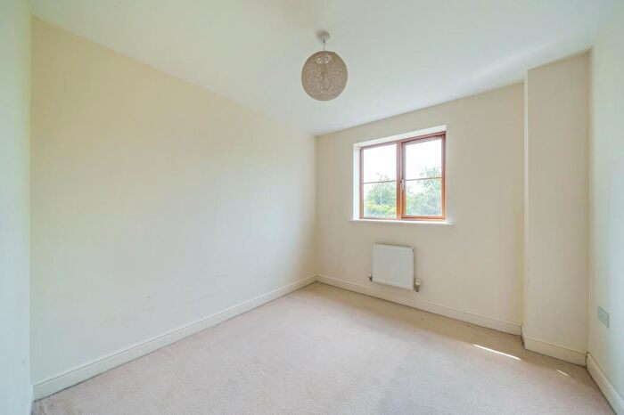 2 Bedroom Apartment To Rent In Vaughan House, Buckinghamshire, HP11