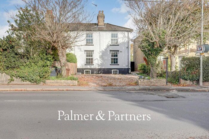 5 Bedroom Semi Detached House For Sale In Finborough Road, Stowmarket, Suffolk, IP14