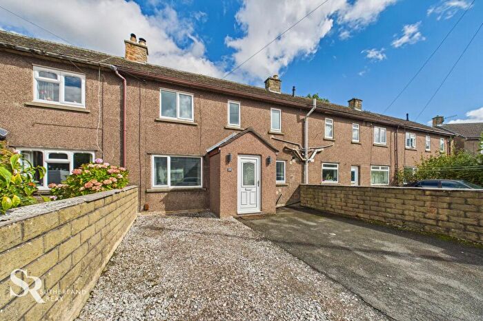 3 Bedroom Terraced House For Sale In Westbrook Close, Chapel-En-Le-Frith, SK23