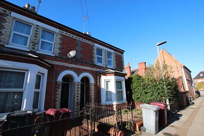 1 Bedroom Flat To Rent In Highgrove Street, , Reading, Reading, RG1
