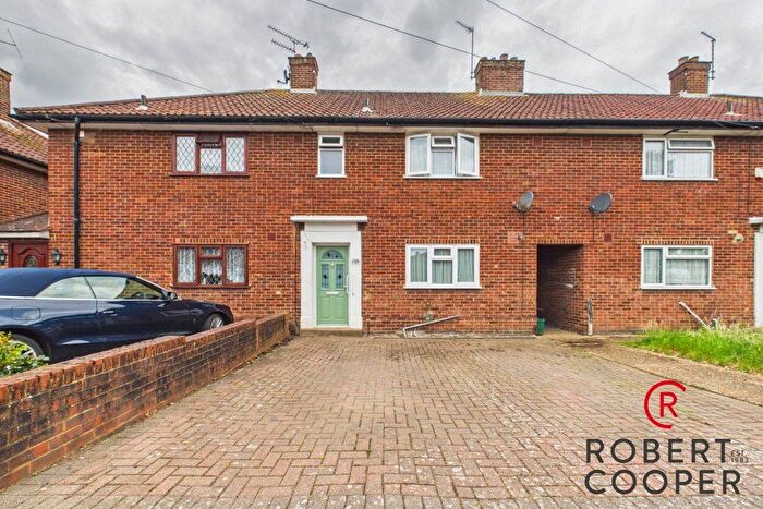 4 Bedroom Terraced House For Sale In Cleves Way, Ruislip, HA4