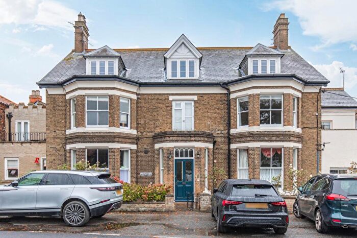 2 Bedroom Flat For Sale In The Buttlands, Wells-next-the-Sea, NR23