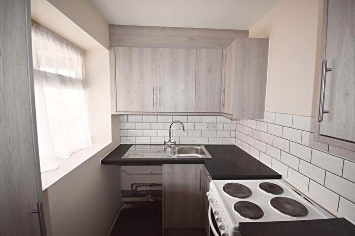 1 Bedroom Flat To Rent In Goat Lane, Basingstoke, RG21