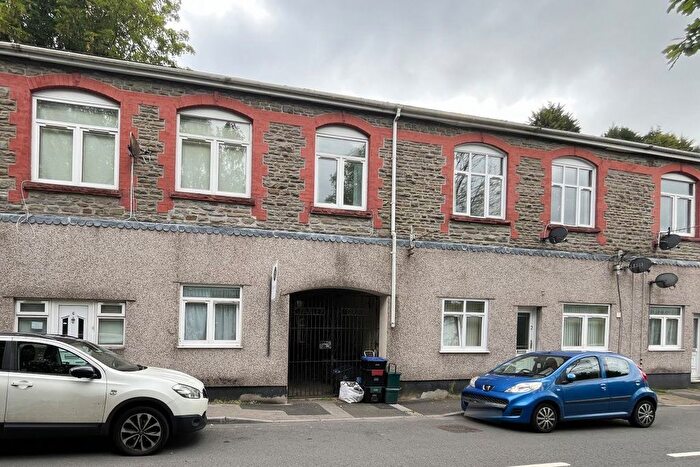 1 Bedroom Flat To Rent In Flat Stanley Court, High Street, Llanhilleth, NP13