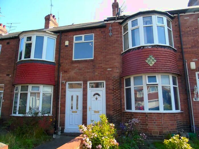 2 Bedroom Flat To Rent In Julian Avenue, Walkergate, Newcastle Upon Tyne, NE6