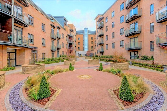 2 Bedroom Flat To Rent In Trinity Gate, Epsom Road, Guildford, GU1