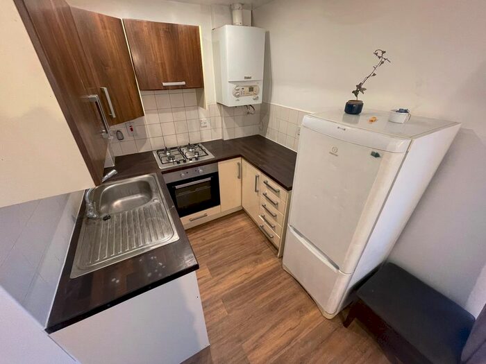 1 Bedroom Flat To Rent In Palmerston Road, Harrow, HA3