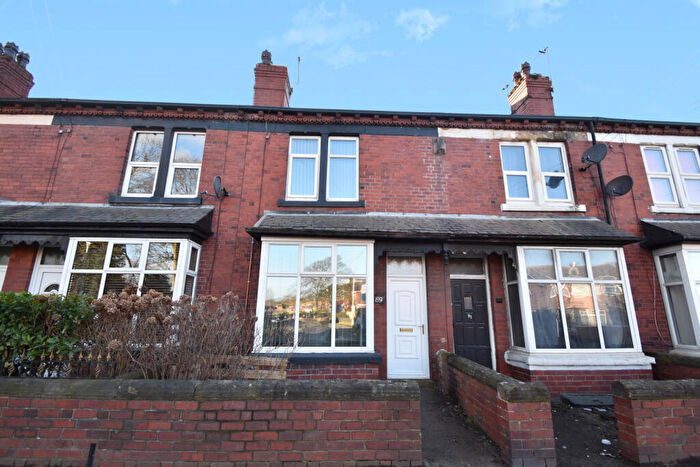 3 Bedroom Terraced House To Rent In Leeds Road, Kippax, Leeds, LS25