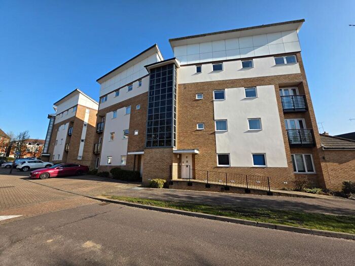 2 Bedroom Apartment To Rent In St Josephs Green, Welwyn Garden City, AL7