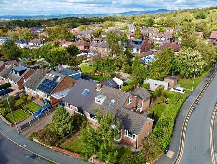 4 Bedroom Semi-Detached Bungalow For Sale In Cambridge Drive, Woodley, SK6