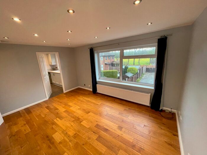 2 Bedroom Flat To Rent In Bramley Grange Way, Bramley S66