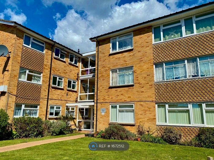 2 Bedroom Flat To Rent In Carlingford Court, Bognor Regis, PO21