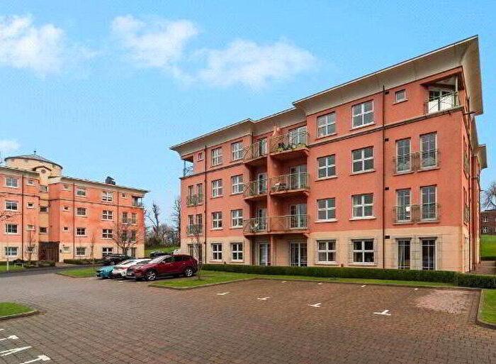3 Bedroom Penthouse Apartments For Sale In Danesfort, Belfast, BT9