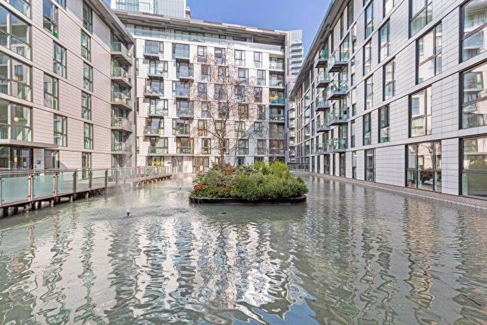 1 Bedroom Flat To Rent In Times Square, London, E1