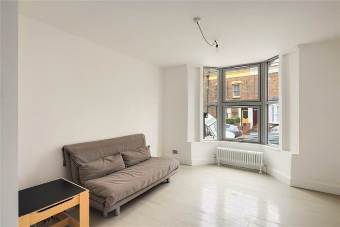 3 Bedroom Terraced House To Rent In Rushmore Road, London, E5
