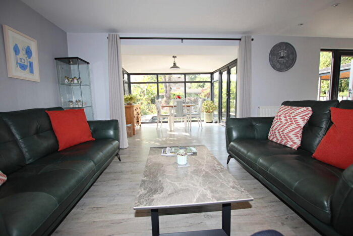 2 Bedroom Bungalow For Sale In New Town Road, Thorpe Le Soken, CO16