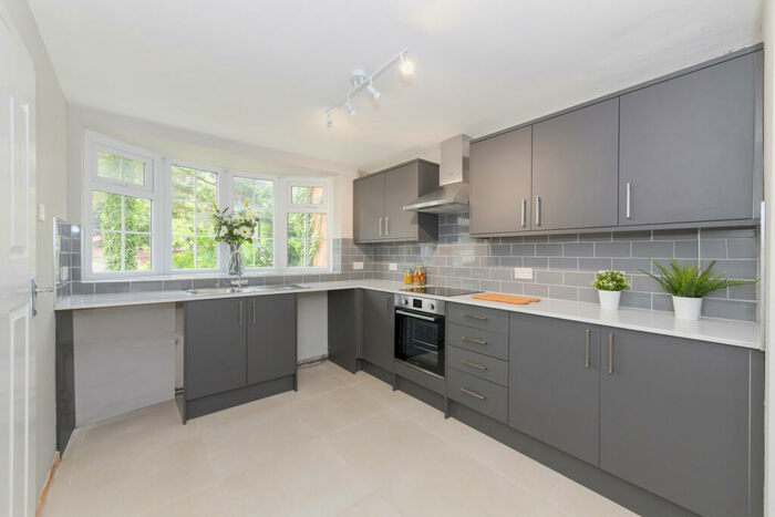 2 Bedroom Terraced House To Rent In Saxon Green, Lenton, Nottingham, NG7