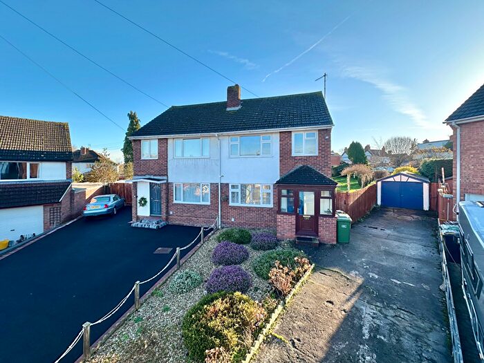 3 Bedroom Semi Detached House For Sale In Thompson Place, Hereford, HR4