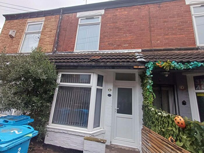 2 Bedroom Terraced House To Rent In Floral Avenue, Rensburg St, Hull, HU9