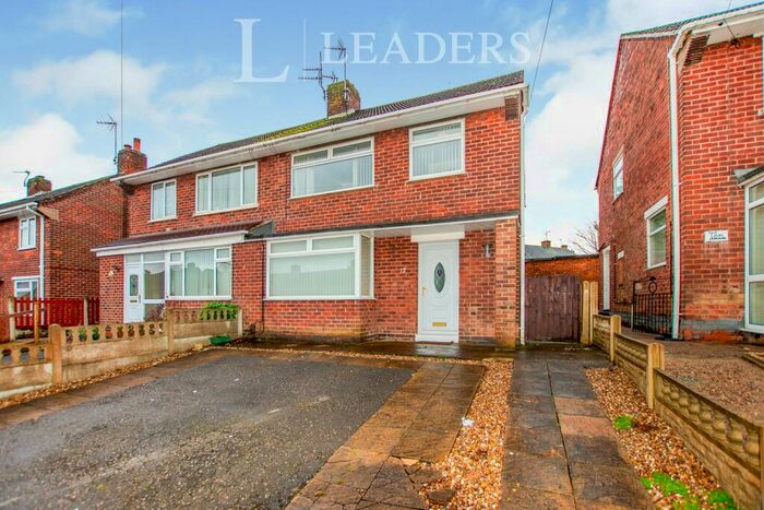 3 Bedroom Semi-Detached House To Rent In Windsor Crescent, Ilkeston, DE7