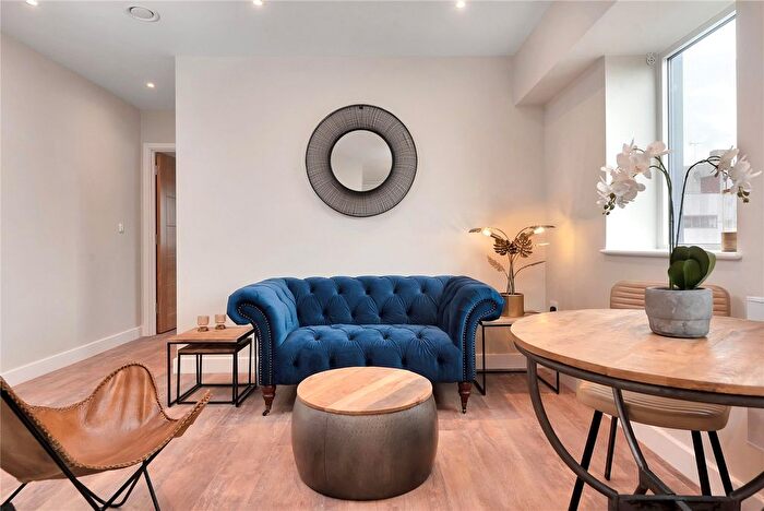 1 Bedroom Flat To Rent In Burleys Way, Leicester, LE1