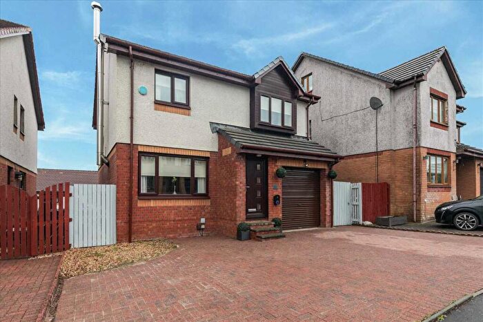 4 Bedroom Detached House For Sale In Campsie Road, Lindsayfield, East Kilbride, G75