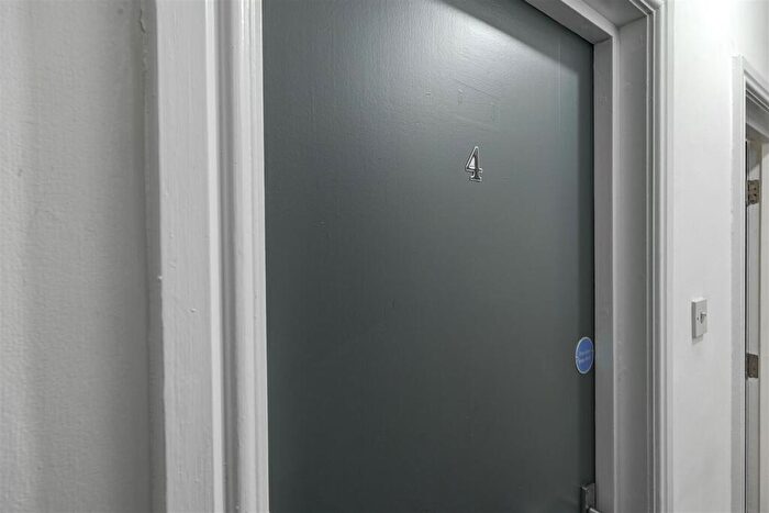 1 Bedroom Property To Rent In Newtown Road, Carlisle, CA2