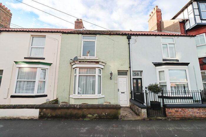 2 Bedroom Terraced House For Sale In West Avenue, Filey, YO14