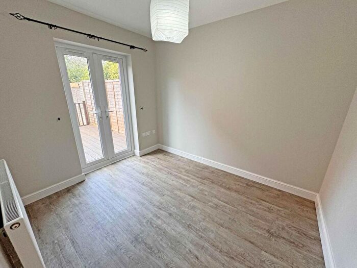 4 Bedroom Terraced House To Rent In Blyth Close, Cawston, Rugby, CV22