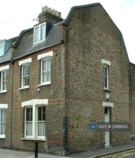 5 Bedroom Terraced House To Rent In Senrab Street, Stepney Green, E1