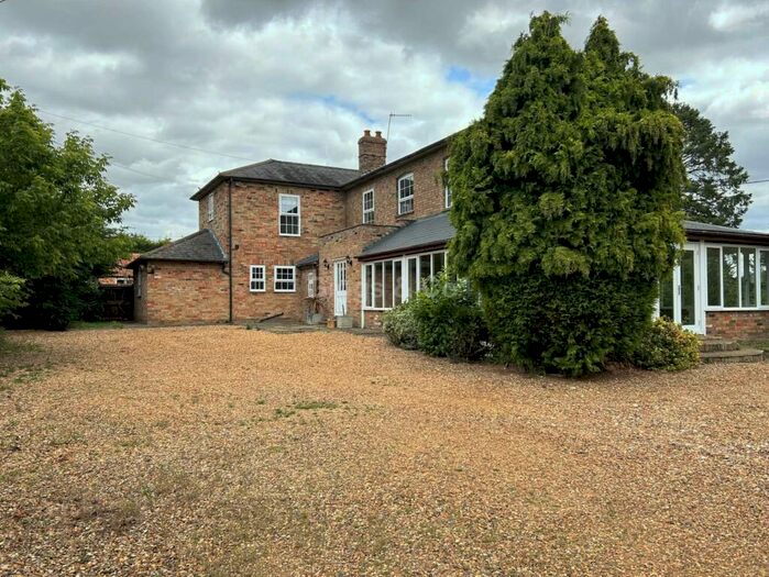 5 Bedroom Detached House To Rent In Church Farm, Hammerton, PE28