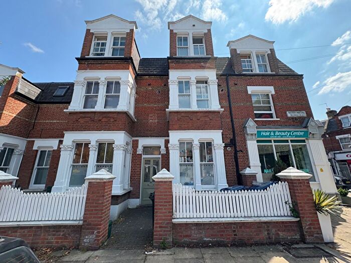 2 Bedroom Flat To Rent In Berrymede Road, Chiswick, W4