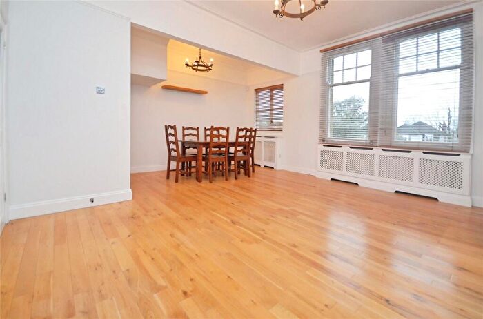 3 Bedroom Apartment To Rent In Longwood Court, Corbets Tey Road, Upminster, Essex, RM14
