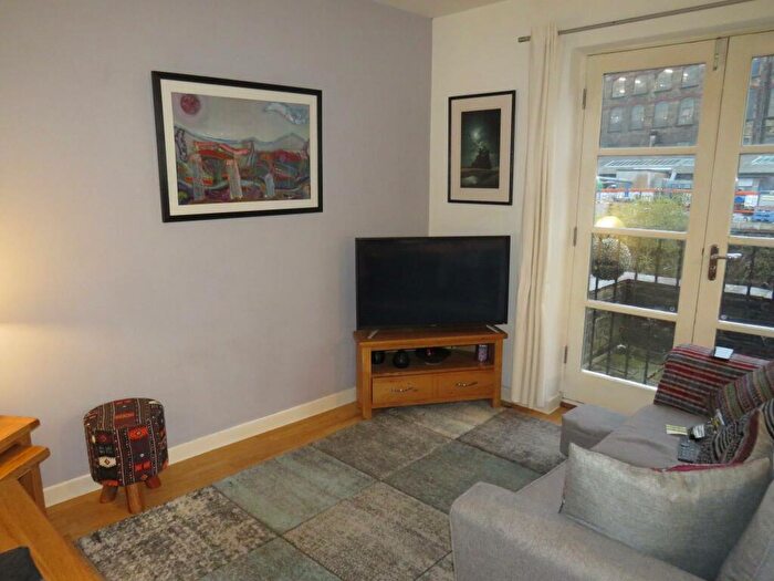 2 Bedroom Apartment To Rent In Wharf Street, Sowerby Bridge, HX6