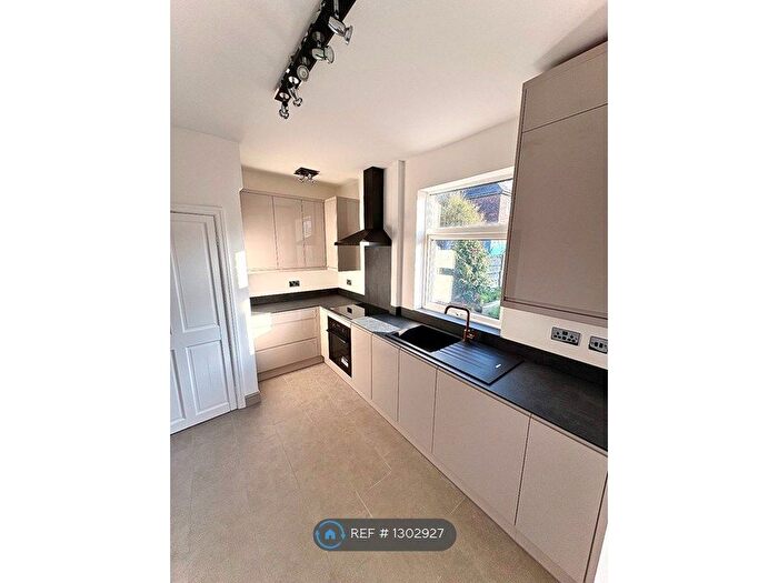 3 Bedroom Terraced House To Rent In Bradshaw Avenue, Manchester, M45