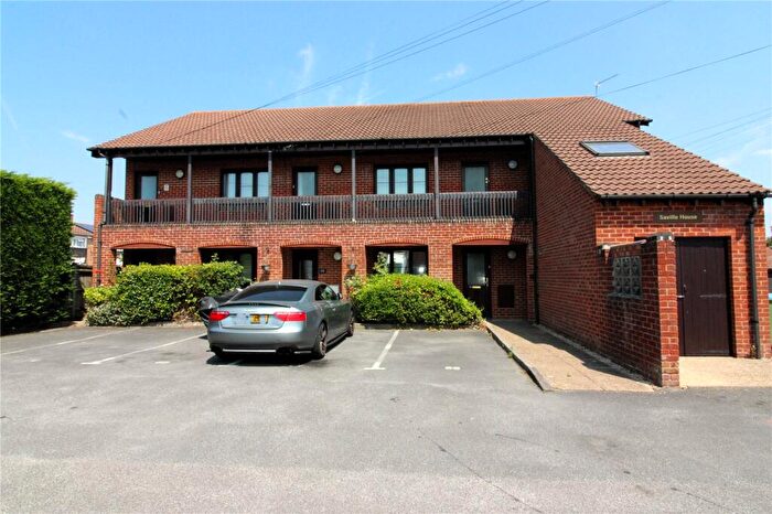 1 Bedroom Apartment For Sale In Norset Road, Fareham, Hampshire, PO15