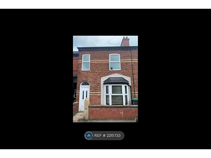 4 Bedroom Terraced House To Rent In Talbot Road, Wrexham, LL13