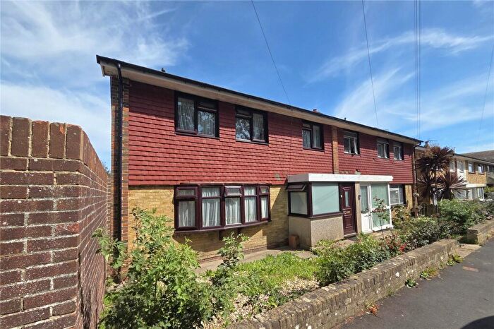 4 Bedroom Semi-Detached House For Sale In Prospect Lane, Havant, Hampshire, PO9