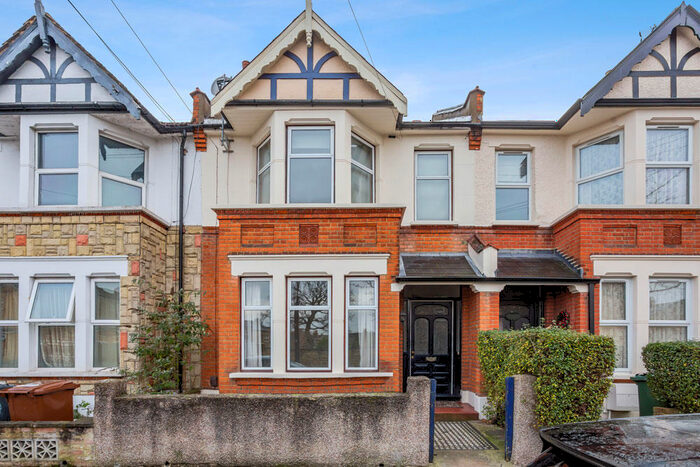 3 Bedroom Terraced House To Rent In Twickenham Road, Leytonstone, E11
