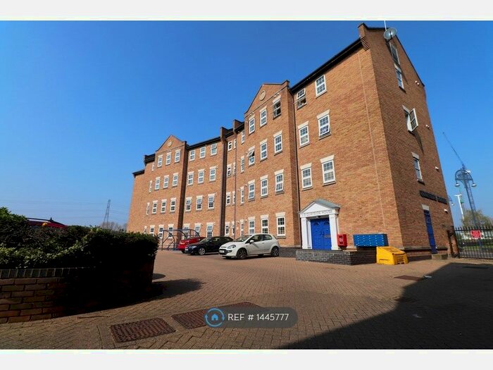 Studio To Rent In Quayside House, Barking, IG11